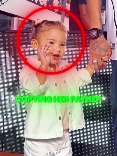 Ronaldo Choses The Best Daughter 🤔💖 #football #ronaldo #messi #neymar #salah #liverpool #cr7 #brazil