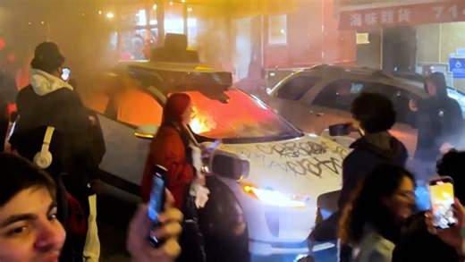 Driverless taxi torched by mob in San Francisco