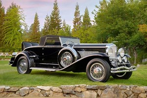 Duesenberg J Roadster Wins Best of Show