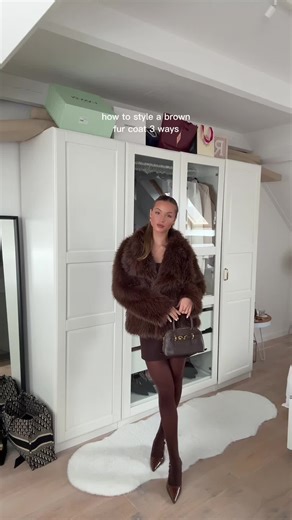 @VELORIA Use my code: RANDI15 for % off 🤎