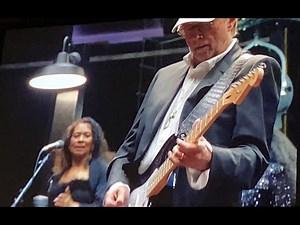 “Cocaine” (JJ Cale) • Eric Clapton • 9/19/22 • MSG, NYC