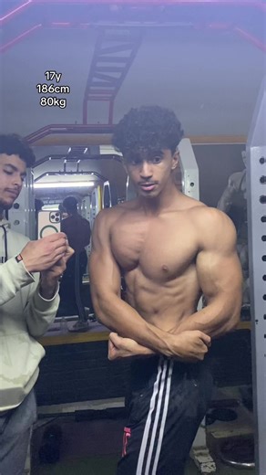 دليل اللياقة للبنات: تحويل جسمك 180 سم