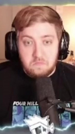 Exploring Caves in Minecraft with Martyn | Yogscast Adventures