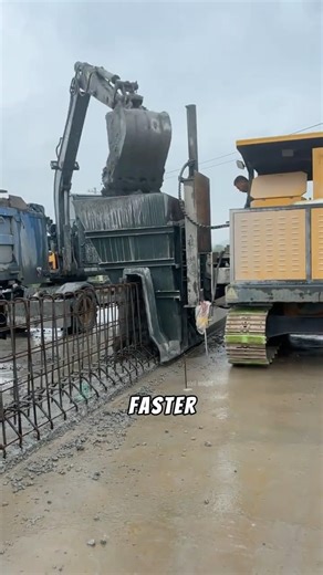 This Machine Prints Concrete Road Barriers On-Site! #shorts