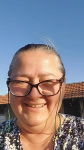 81K views · 2.8K reactions | A venit și 1 mai , o zi care sper ca va găsit bine pe fiecare殺殺. Va dorim numai bine și sa va bucurati de zile frumoase și insorite!! | Cofetăria Iftode - Konditorei | Facebook