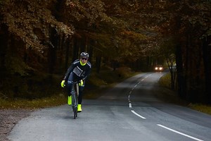 26K views · 63 reactions | ⚡ Be Safe - Be Visible ⚡ Low visibility is dangerous! Reduce your risk of accidents by almost 50%! The Hi-Vis series from GripGrab is designed to make you be seen in any lighting conditions - day and night. See more -> gripgrab.com/hi-vis | GripGrab | Facebook