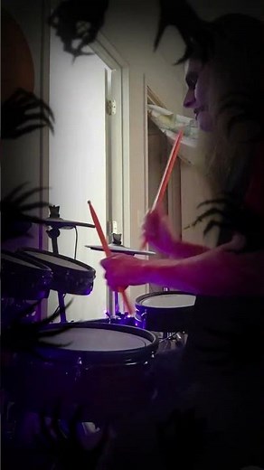 👹🐐 #drums #drummer #halloween #doublebass #deathmetal
