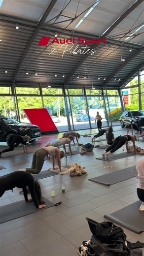 Audi Hamburg Pilates Event 2024 – exklusives Sommer-Pilates mit RS3-R