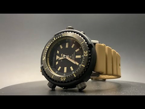 Seiko Analog and Digital Dive watch! Seiko Prospex Arnie SNJ029!