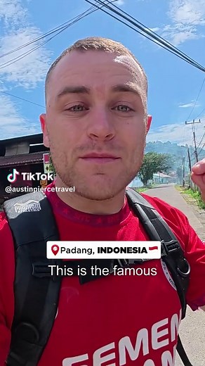 Cooking Rendang the Traditional Way in Padang, Indonesia