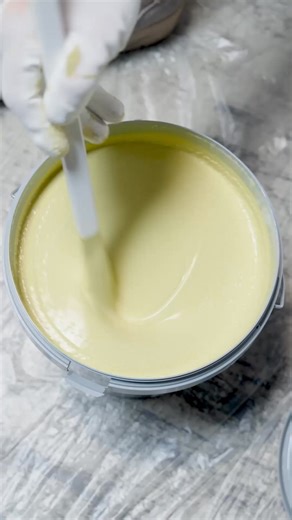 Een strak resultaat, zonder strepen: exact waar jij naar streeft. Met Sigma Premium Muurverf blijft je werk mooi. Dag na dag, jaar na jaar. | Sigma Coatings Nederland