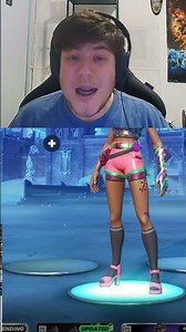 זה מה שקורה כשאתם ממברים בשרת דיסקורד שלי…🔥 #fortnite #gaming #giveaway