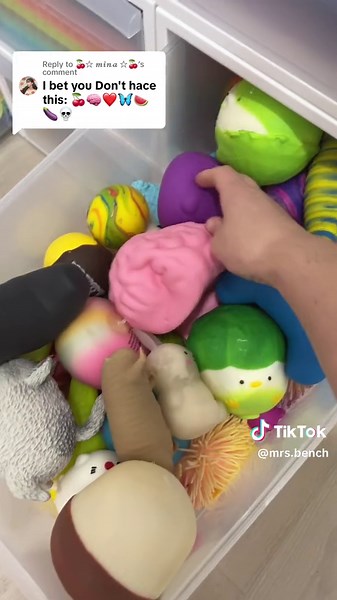 Fidget Toy Emoji Challenge: I Win! 🧠❤️🦋🍉🍆💀