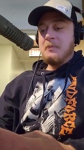 Maahks identical-twin-cousin Comedian Ian Stuart on the Mountain Morning show roasting Sanfid bub. Oh yuht. | Welcome to Maine