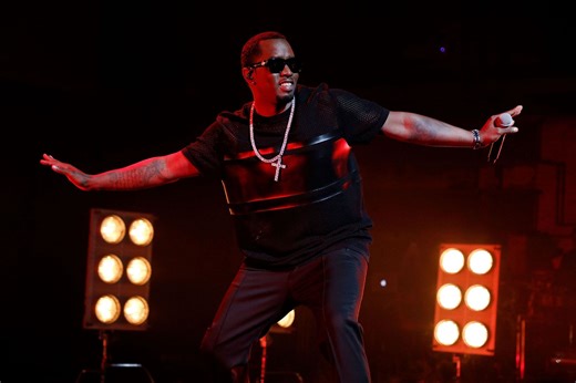 Attorney & CNN journalist discuss allegedly "dehumanizing" moment where Diddy's ex had to show photo of menstrual blood to prove she was sick