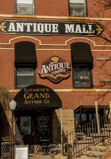 Elizabeth’s Grand Antique Co. — Massive Midwest Antique Mall