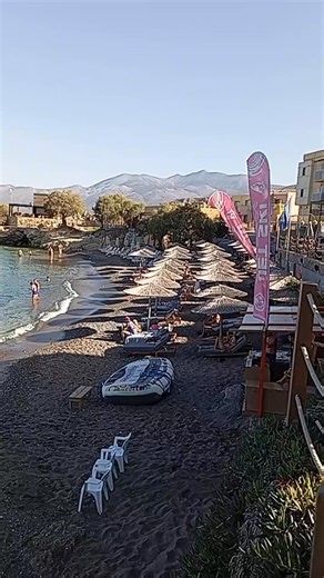 32 degrees at the end of October, beautiful video from one of the beaches in Hersonissos! 🇬🇷 💙 🏖️ You are welcome to comment, share and join our groups about Crete at: https://www.facebook.com/groups/1294583267926764/?ref=share https://linktr.ee/NikosKoniotakis #Crete #Kreta #Creta #Greece #Greek #Heraklion #Chania #Lassithi #Beach #Rethymno #AgiosNikolaos #GreekFood #Sea #Holiday #Visitcrete #Creteisland #Cretan #TravelCrete #Cretanculture | Nikos Koniotakis