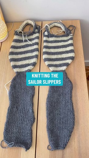 Knitting the Perfect Sailor Slippers Tutorial