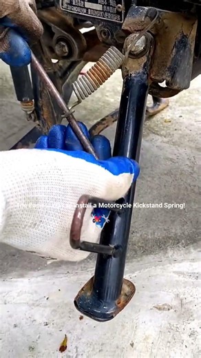 Kickstand Spring Installation Hack