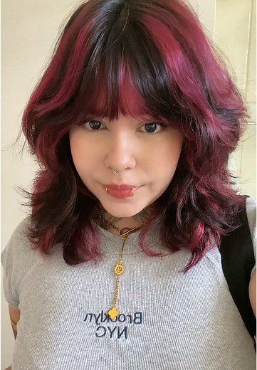 Transformação do Cabelo com Mechas Rosa