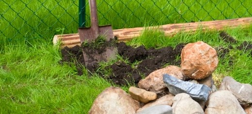 Building a Flower Bed Border | DoItYourself.com