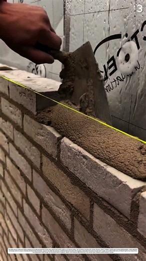 Wall Brick Installation: How a Trowel Turns the Layout Into Precision 