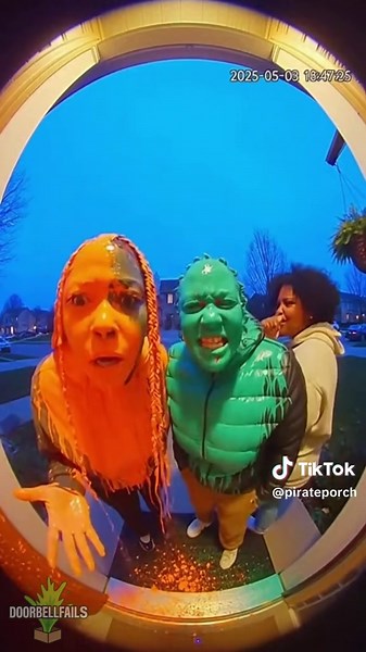 Paint Trap Revenge: When Porch Pirates Show Up… Mad AND Dripping! #PaintTrapFail #PorchPirateKarma #DoorbellCameraDrama #CaughtOnCamera #InstantRegret