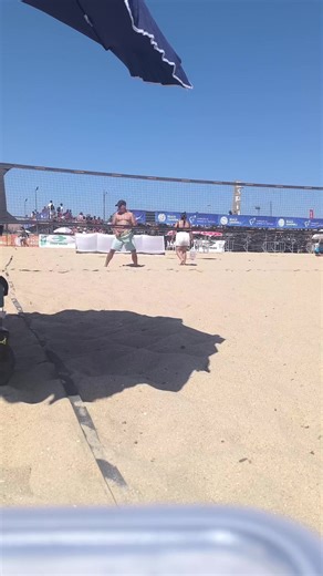 Felipe Mota (@felipemota.oficial)’s videos with som original - Felipe Mota