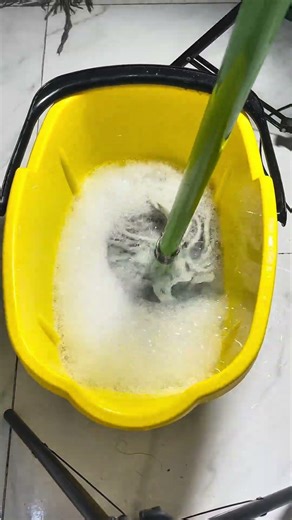 Así lave mi trapero #satisfying #limpiezaporzonas #cleantok