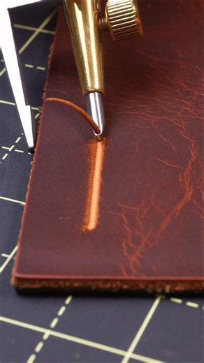 Ruining the Leather? I Think Not 😉 Leathercraft ASMR