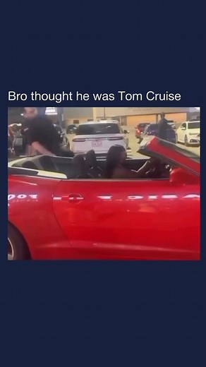 🍿 Comedy | Entertainment | Culture on Instagram: "Thinking he RoboCop 😂"