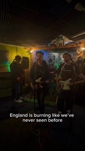 England’s Burning - out now stream using your chosen platform or via the link in bio x #newmusic #indiemusic #indierockband #punk