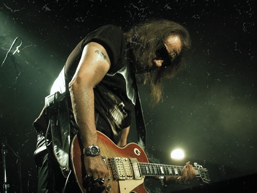 The true way of how to play guitar like Ace Frehley