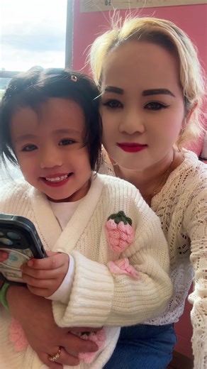 Shayla xanh biec (@jennifer.woo0)’s videos with Old MacDonald Had a Farm - Super Simple Songs