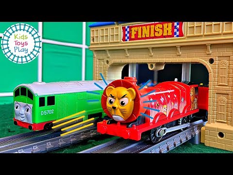Who is the fastest Thomas Train? TOMY VS Trackmaster Races
