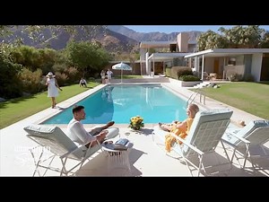 Kelly Goes on a Historical Tour of Palm Springs