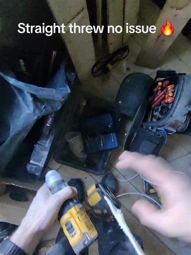 @DEWALT @Bosch Power Tools The best combo making light work drilling these joist! #joist #electrican #spade #bit