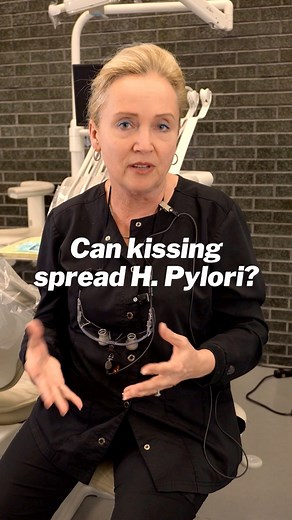 265K views · 2.8K reactions |  Can H. Pylori be spread through kissing? Yes! Just like cavities or gum disease, H. Pylori can live in the mouth and be passed from person to person. 醴瘟 It can cause bloating, indigestion, and other digestive issues, so it’s important to be aware.   If you have questions about H. Pylori, drop them in the comments below! #BiologicalDentistry #HolisticDentistry #DentalCosmetics | Natural and Cosmetic Dentistry | Facebook