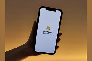 Clubhouse, the Invite-Only Social Media App, Booms in Japan