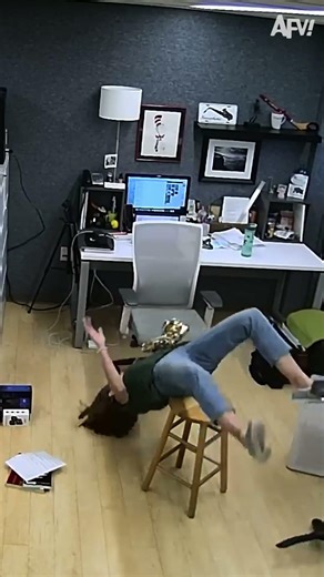 Take a seat... or not! 🤣