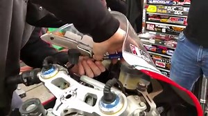 Ducati Panigale 1199 Desmo Service Teardown