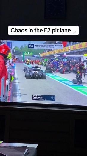 Tyres flying everywhere in F2 #f1tiktok #f1 #f2 #formulatwo #f2drivers #formula1 #f1contentcreator #f1content #imola #emiliaromagna #imolaf1 #italiangp #italiangrandprix
