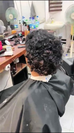 Curly Hair Refresh Techniques by Sam's Barber