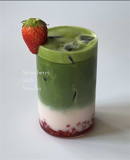 Delicious Strawberry Milk Matcha Recipe to Refresh You
