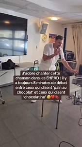 J’adore chanter cette chanson dans les EHPAD : il y a toujours 5 minutes de débat entre ceux qui disent ‘pain au chocolat’ et ceux qui disent ‘chocolatine’ 🤣❤️ #ehpad | David Renaudin Music