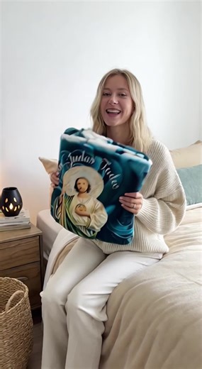 Warm and Faith-Filled San Judas Tadeo Art Blanket