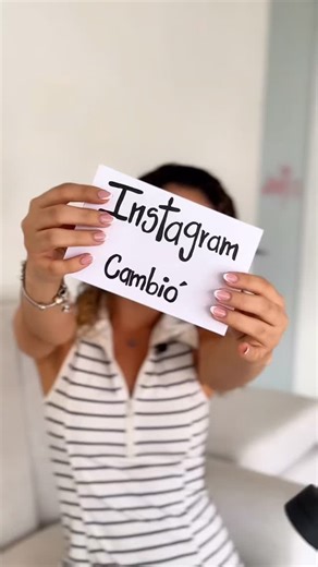 Agencia de marketing digital on Instagram: "🚨 En 2026 Instagram ya no premia los likes, premia el valor. El algoritmo cambió: ✔️ más tiempo de visualización ✔️ más guardados ✔️ más compartidos Contenido sin estrategia = menos alcance. Contenido con gancho, storytelling y SEO = crecimiento real 📈 📌 Guarda este reel 📲 Síguenos para estrategias que sí funcionan 🚀 2026 apenas comienza"