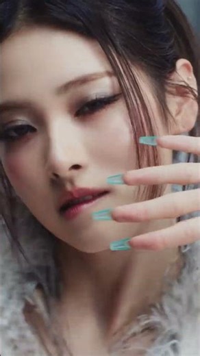 #MEOVV 携全新单曲《BURNING UP》回归！🔥始于“即使呼吸停止也绝不止步”的決心，以“炽热到足以燃烧一切”的自信，释放出势不可挡的爆发力！💥| TME腾讯音乐 | 2025流行音乐