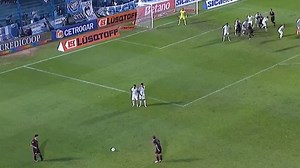 Damit rechnet niemand: Genialer Moment aus DIESER Position!