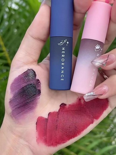 Cosmetic Review: Unboxing Cartoon Lipstick Collection